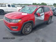 ✅ 2019 Jeep Compass Latitude • VIN: 3C4NJCBB8KT843811 • Lot: 42442207. Wystawiony na IAAI z przebiegiem 83 608 mil. Bezpłatny archiwum sprzedaży aukcyjnych z USA i szczegółowy raport historii pojazdu na DreamBid. Zdjęcie 18.