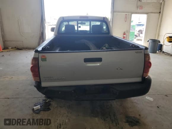 ✅ 2008 Toyota Tacoma • VIN: 5TEPX42N08Z536047 • Lot: 65555345. Wystawiony na Copart z przebiegiem 282 019 mil. Bezpłatny archiwum sprzedaży aukcyjnych z USA i szczegółowy raport historii pojazdu na DreamBid. Zdjęcie 6.