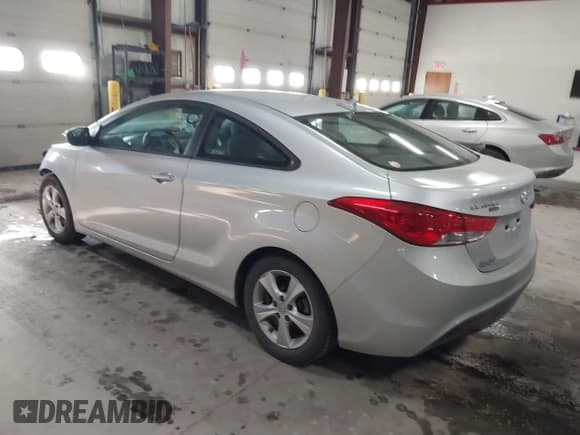 ✅ 2013 Hyundai Elantra GS • VIN: KMHDH6AE6DU005981 • Lot: 41560050. Listed on IAAI with Not provided. Free auction sales archive from the USA and detailed vehicle history report at DreamBid. Image 3.