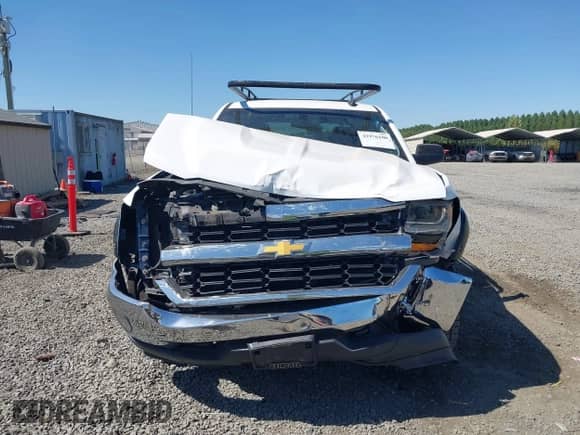 2017 Chevrolet Silverado 1500 LT с VIN 3GCUKREC3HG217603, выставлен на аукционе IAAI как лот 42976100 с пробегом 130 995 миль миль и . История ставок и продаж доступна на DreamBid. Изображение 13.