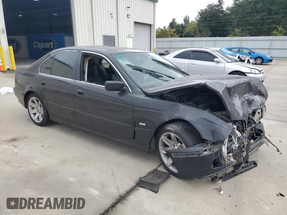 ✅ 2003 BMW 5 Series 525i • VIN: WBADT43423G023920 • Lot: 85516835. Wystawiony na Copart z przebiegiem 255 266 mil. Bezpłatny archiwum sprzedaży aukcyjnych z USA i szczegółowy raport historii pojazdu na DreamBid. Zdjęcie 4.