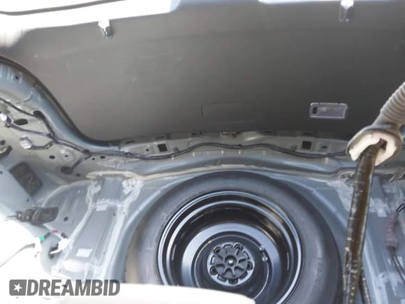 ✅ 2018 Mazda CX-5 Touring • VIN: JM3KFACM5J1473522 • Lot: 43315278. Listed on IAAI with 56,327 mi. Free auction sales archive from the USA and detailed vehicle history report at DreamBid. Image 17.