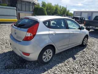 2017 Hyundai Accent SE с VIN KMHCT5AE7HU337308, выставлен на аукционе Copart как лот 69036875 с пробегом 111 127 миль миль и На запчасти • Non repairable. История ставок и продаж доступна на DreamBid. Изображение 3.