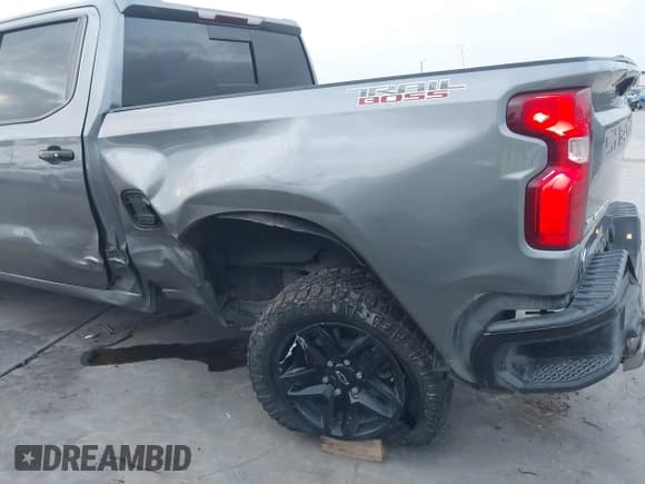 ✅ 2019 Chevrolet Silverado 1500 LT Trail Boss • VIN: 3GCPYFED8KG241132 • Лот: 42441860. Опубликован ранее на IAAI с пробегом 107 023 миль. Бесплатный доступ к архиву аукционных продаж из США и подробный отчёт об истории автомобиля на DreamBid. Изображение 6.