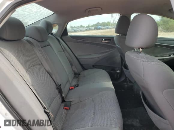 ✅ 2013 Hyundai Sonata GLS • VIN: 5NPEB4AC2DH562068 • Lot: 71308044. Listed on Copart with 246,832 mi. Free auction sales archive from the USA and detailed vehicle history report at DreamBid. Image 10.