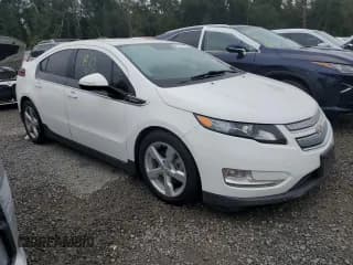 ✅ 2015 Chevrolet Volt • VIN: 1G1RD6E40FU126704 • Lot: 73961034. Wystawiony na Copart z przebiegiem Nie podano. Bezpłatny archiwum sprzedaży aukcyjnych z USA i szczegółowy raport historii pojazdu na DreamBid. Zdjęcie 4.