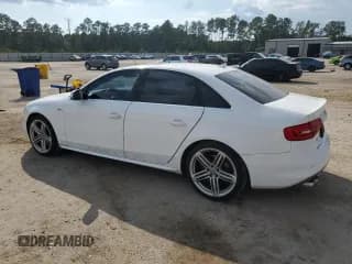 ✅ 2013 Audi S4 Premium Plus • VIN: WAUBGAFL1DA049815 • Lot: 81564965. Wystawiony na Copart z przebiegiem 162 214 mil. Bezpłatny archiwum sprzedaży aukcyjnych z USA i szczegółowy raport historii pojazdu na DreamBid. Zdjęcie 2.