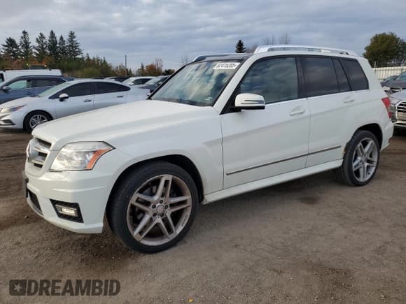 ✅ 2011 Mercedes-Benz GLK 350 • VIN: WDCGG8HB8BF531424 • Lot: 82415205. Wystawiony na Copart z przebiegiem 197 423 mil. Bezpłatny archiwum sprzedaży aukcyjnych z USA i szczegółowy raport historii pojazdu na DreamBid. Zdjęcie 1.