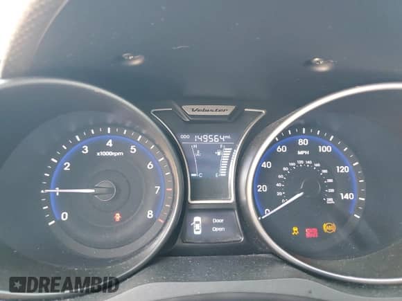 2013 Hyundai Veloster Turbo с VIN KMHTC6AE8DU178833, выставлен на аукционе Copart как лот 61944125 с пробегом 149 564 миль миль и Списание • Salvage title. История ставок и продаж доступна на DreamBid. Изображение 9.