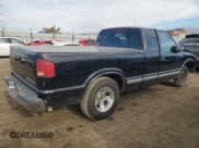 ✅ 2001 Chevrolet S-10 LS • VIN: 1GCCS19W518127849 • Лот: 83101934. Опубликован ранее на Copart с пробегом 187 161 миль. Бесплатный доступ к архиву аукционных продаж из США и подробный отчёт об истории автомобиля на DreamBid. Изображение 3.