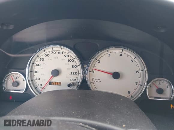 ✅ 2007 Saturn VUE I4 • VIN: 5GZCZ33D07S822037 • Lot: 41436504. Wystawiony na IAAI z przebiegiem 126 860 mil. Bezpłatny archiwum sprzedaży aukcyjnych z USA i szczegółowy raport historii pojazdu na DreamBid. Zdjęcie 7.