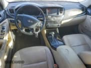 ✅ 2015 Kia Cadenza Premium • VIN: KNALN4D73F5168513 • Lot: 93855175. Wystawiony na Copart z przebiegiem 251 062 mil. Bezpłatny archiwum sprzedaży aukcyjnych z USA i szczegółowy raport historii pojazdu na DreamBid. Zdjęcie 8.