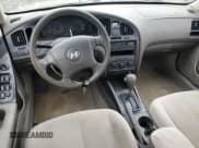 ✅ 2005 Hyundai Elantra GLS • VIN: KMHDN46D45U196721 • Lot: 63421435. Wystawiony na Copart z przebiegiem 86 634 mil. Bezpłatny archiwum sprzedaży aukcyjnych z USA i szczegółowy raport historii pojazdu na DreamBid. Zdjęcie 8.