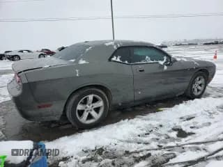 ✅ 2010 Dodge Challenger SE • VIN: 2B3CJ4DV7AH146367 • Lot: 86729524. Wystawiony na Copart z przebiegiem 247 480 mil. Bezpłatny archiwum sprzedaży aukcyjnych z USA i szczegółowy raport historii pojazdu na DreamBid. Zdjęcie 3.
