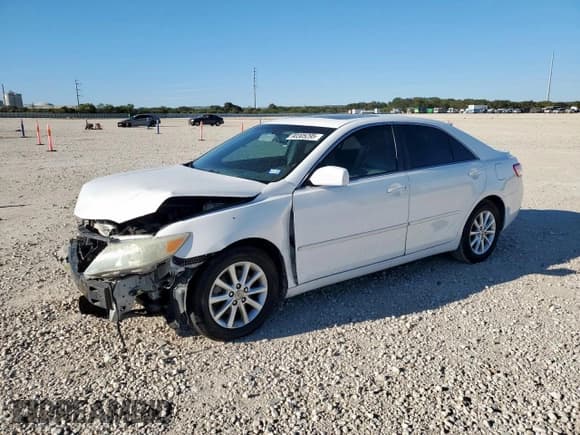 ✅ 2010 Toyota Camry XLE • VIN: 4T1BF3EK2AU529992 • Лот: 90305295. Опубликован ранее на Copart с пробегом 125 029 миль. Бесплатный доступ к архиву аукционных продаж из США и подробный отчёт об истории автомобиля на DreamBid. Изображение 1.