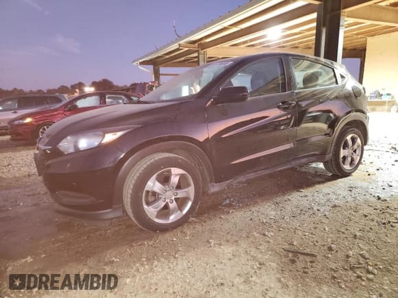 ✅ 2018 Honda HR-V LX • VIN: 3CZRU5H33JG700061 • Лот: 91179695. Опубликован ранее на Copart с пробегом 124 899 миль. Бесплатный доступ к архиву аукционных продаж из США и подробный отчёт об истории автомобиля на DreamBid. Изображение 1.