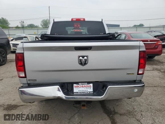 ✅ 2018 Ram 1500 Express • VIN: 1C6RR6KG5JS292543 • Lot: 59871685. Listed on Copart with 106,008 mi. Free auction sales archive from the USA and detailed vehicle history report at DreamBid. Image 6.