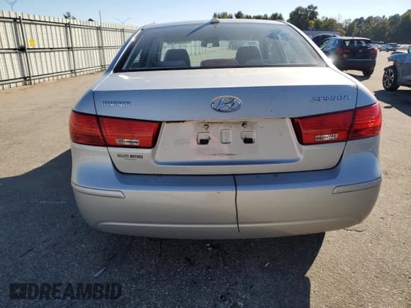 ✅ 2010 Hyundai Sonata GLS • VIN: 5NPET4AC3AH650703 • Лот: 76793114. Опубликован ранее на Copart с пробегом 163 906 миль. Бесплатный доступ к архиву аукционных продаж из США и подробный отчёт об истории автомобиля на DreamBid. Изображение 6.