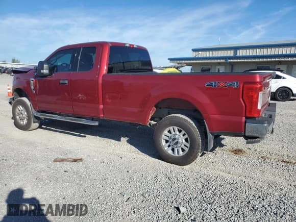 ✅ 2017 Ford F-250 XL • VIN: 1FT7X2B67HEE04578 • Lot: 84018075. Wystawiony na Copart z przebiegiem 239 853 mil. Bezpłatny archiwum sprzedaży aukcyjnych z USA i szczegółowy raport historii pojazdu na DreamBid. Zdjęcie 2.