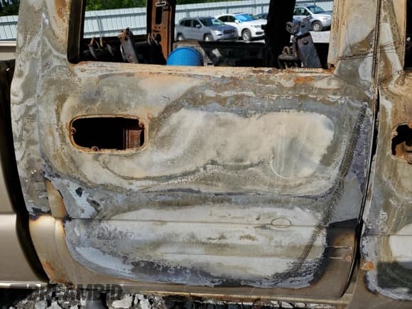 ✅ 2005 GMC Sierra 2500HD SLT • VIN: 1GTHK23U65F950861 • Lot: 58368855. Listed on Copart with Not provided. Free auction sales archive from the USA and detailed vehicle history report at DreamBid. Image 10.