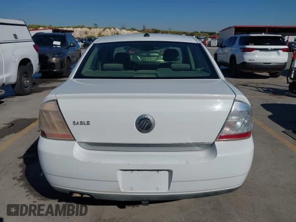 ✅ 2008 Mercury Sable • VIN: 1MEHM40W68G621361 • Lot: 43569761. Listed on IAAI with 173,660 mi. Free auction sales archive from the USA and detailed vehicle history report at DreamBid. Image 16.