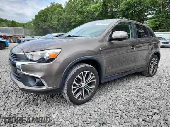 2017 Mitsubishi Outlander SE with VIN JA4AR3AW6HZ025033, listed as a Copart auction lot 61746605 with 44,801 mi miles and Salvage title. Bid and sale history available at DreamBid. Image 1.