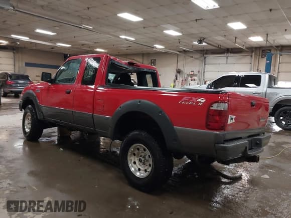 ✅ 2006 Ford Ranger XLT • VIN: 1FTZR45E16PA09721 • Lot: 41589250. Listed on IAAI with 184,226 mi. Free auction sales archive from the USA and detailed vehicle history report at DreamBid. Image 3.