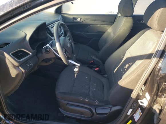 ✅ 2019 Hyundai Accent SE • VIN: 3KPC24A39KE074227 • Лот: 76933564. Опубликован ранее на Copart с пробегом 61 948 миль. Бесплатный доступ к архиву аукционных продаж из США и подробный отчёт об истории автомобиля на DreamBid. Изображение 7.