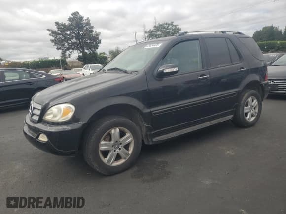 ✅ 2005 Mercedes-Benz M 500 • VIN: 4JGAB75E75A520432 • Lot: 65834435. Listed on Copart with 169,493 mi. Free auction sales archive from the USA and detailed vehicle history report at DreamBid. Image 1.