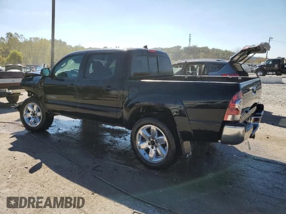 ✅ 2012 Toyota Tacoma • VIN: 5TFLU4EN6CX038731 • Lot: 86239935. Listed on Copart with 210,632 mi. Free auction sales archive from the USA and detailed vehicle history report at DreamBid. Image 2.