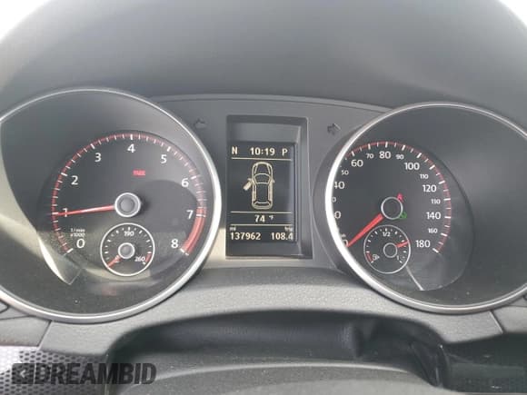 ✅ 2013 Volkswagen Golf GTI Wolfsburg Edition • VIN: WVWHV7AJXDW128608 • Lot: 51327895. Wystawiony na Copart z przebiegiem 137 962 mil. Bezpłatny archiwum sprzedaży aukcyjnych z USA i szczegółowy raport historii pojazdu na DreamBid. Zdjęcie 9.