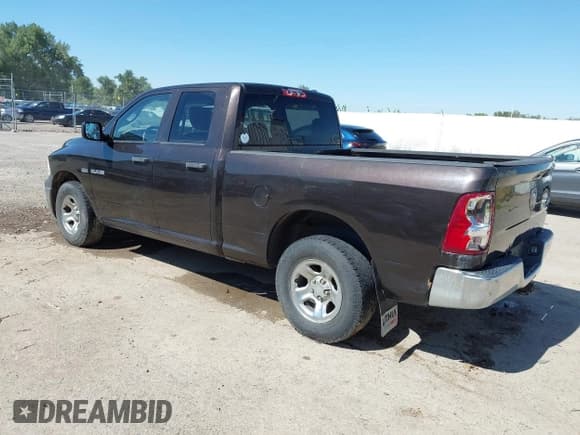 ✅ 2010 Dodge 1500 SLT • VIN: 1D7RV1GT4AS257379 • Lot: 42659430. Listed on IAAI with 206,013 mi. Free auction sales archive from the USA and detailed vehicle history report at DreamBid. Image 3.