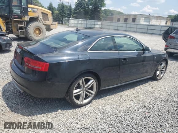 ✅ 2012 Audi S5 Premium Plus • VIN: WAUCVAFRXCA005566 • Lot: 65069515. Listed on Copart with 117,724 mi. Free auction sales archive from the USA and detailed vehicle history report at DreamBid. Image 3.