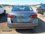 ✅ 2024 Nissan Versa S • VIN: 3N1CN8DV4RL844161 • Lot: 42973985. Wystawiony na IAAI z przebiegiem 5 314 mil. Bezpłatny archiwum sprzedaży aukcyjnych z USA i szczegółowy raport historii pojazdu na DreamBid. Zdjęcie 17.