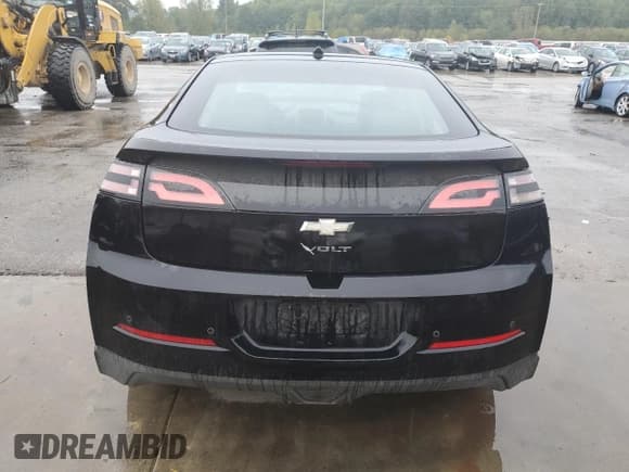 ✅ 2014 Chevrolet Volt • VIN: 1G1RD6E4XEU153455 • Lot: 72245534. Wystawiony na Copart z przebiegiem 151 572 mil. Bezpłatny archiwum sprzedaży aukcyjnych z USA i szczegółowy raport historii pojazdu na DreamBid. Zdjęcie 6.