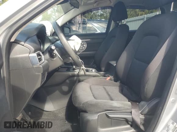 ✅ 2017 Mazda CX-5 Sport • VIN: JM3KFABL1H0113477 • Лот: 92038425. Опубликован ранее на Copart с пробегом 185 720 миль. Бесплатный доступ к архиву аукционных продаж из США и подробный отчёт об истории автомобиля на DreamBid. Изображение 7.