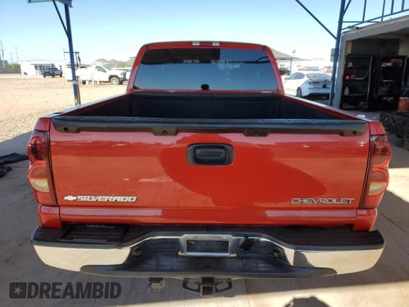 ✅ 2003 Chevrolet Silverado 1500 LS • VIN: 2GCEC19V531257830 • Lot: 91886225. Listed on Copart with 242,478 mi. Free auction sales archive from the USA and detailed vehicle history report at DreamBid. Image 6.