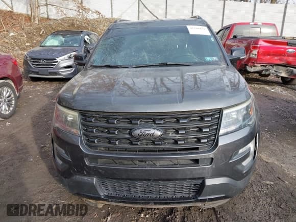 ✅ 2016 Ford Explorer Sport • VIN: 1FM5K8GT6GGC83628 • Lot: 41546631. Wystawiony na IAAI z przebiegiem 85 712 mil. Bezpłatny archiwum sprzedaży aukcyjnych z USA i szczegółowy raport historii pojazdu na DreamBid. Zdjęcie 12.