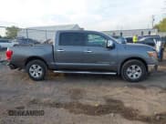 ✅ 2018 Nissan Titan SV • VIN: 1N6AA1E57JN503568 • Лот: 43224842. Опубликован ранее на IAAI с пробегом 65 118 миль. Бесплатный доступ к архиву аукционных продаж из США и подробный отчёт об истории автомобиля на DreamBid. Изображение 13.