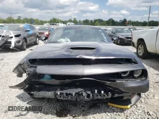 ✅ 2022 Dodge Challenger R/T • VIN: 2C3CDZBT9NH251913 • Lot: 52085594. Wystawiony na Copart z przebiegiem 24 479 mil. Bezpłatny archiwum sprzedaży aukcyjnych z USA i szczegółowy raport historii pojazdu na DreamBid. Zdjęcie 5.