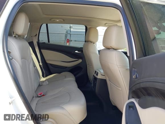 ✅ 2020 Buick Envision Essence • VIN: LRBFX2SA1LD156406 • Lot: 43533886. Wystawiony na IAAI z przebiegiem 109 453 mil. Bezpłatny archiwum sprzedaży aukcyjnych z USA i szczegółowy raport historii pojazdu na DreamBid. Zdjęcie 8.