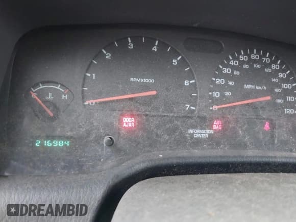 ✅ 2003 Dodge Durango Sport • VIN: 1D4HS38N63F537815 • Lot: 43832804. Wystawiony na IAAI z przebiegiem 216 984 mil. Bezpłatny archiwum sprzedaży aukcyjnych z USA i szczegółowy raport historii pojazdu na DreamBid. Zdjęcie 7.