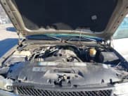 ✅ 2001 Chevrolet Silverado 2500HD LT3 • VIN: 1GCHK23G91F130620 • Лот: 41320145. Опубликован ранее на IAAI с пробегом 240 794 миль. Бесплатный доступ к архиву аукционных продаж из США и подробный отчёт об истории автомобиля на DreamBid. Изображение 10.