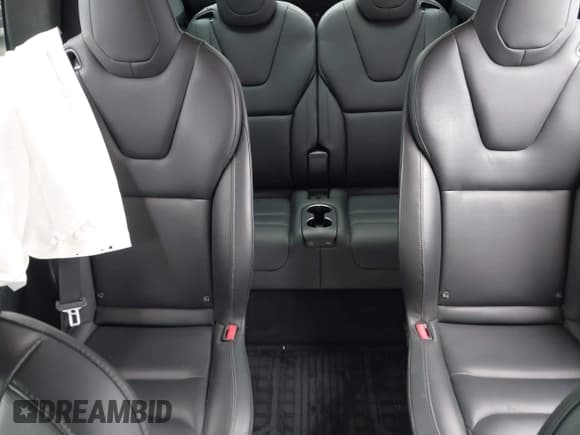 ✅ 2023 Tesla Model X Plaid • VIN: 7SAXCBE65PF400262 • Лот: 42194683. Опубликован ранее на IAAI с пробегом Не указан. Бесплатный доступ к архиву аукционных продаж из США и подробный отчёт об истории автомобиля на DreamBid. Изображение 8.