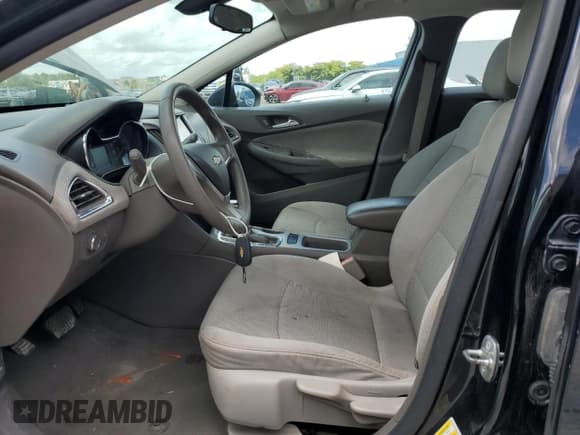 ✅ 2016 Chevrolet Cruze LS • VIN: 1G1BC5SM4G7297507 • Lot: 49623263. Listed on Copart with 73,042 mi. Free auction sales archive from the USA and detailed vehicle history report at DreamBid. Image 7.