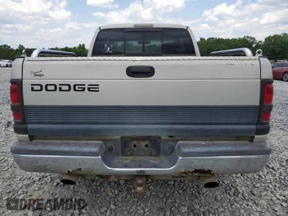 1998 Dodge 1500 с VIN 3B7HC13Y1WG169174, выставлен на аукционе Copart как лот 52666754 с пробегом 205 692 миль миль и Списание • Salvage title. История ставок и продаж доступна на DreamBid. Изображение 6.