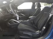 ✅ 2016 Hyundai Veloster • VIN: KMHTC6AD5GU268968 • Lot: 62922014. Wystawiony na Copart z przebiegiem 115 640 mil. Bezpłatny archiwum sprzedaży aukcyjnych z USA i szczegółowy raport historii pojazdu na DreamBid. Zdjęcie 7.