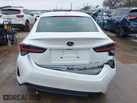 ✅ 2022 Lexus RC 350 • VIN: JTHDZ5BC2N5025440 • Lot: 41586393. Wystawiony na IAAI z przebiegiem 11 902 mil. Bezpłatny archiwum sprzedaży aukcyjnych z USA i szczegółowy raport historii pojazdu na DreamBid. Zdjęcie 16.
