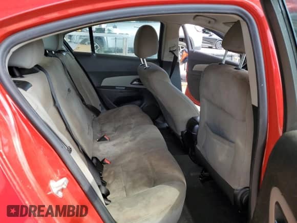 2013 Chevrolet Cruze 1LT z VIN 1G1PC5SB9D7115851, wystawiony jako Copart lot #81150625 z przebiegiem 142 322 mil mil oraz Szkoda całkowita • Salvage title. Historia ofert i sprzedaży dostępna na DreamBid. Obrazek 10.