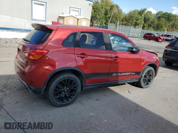 2017 Mitsubishi Outlander ES with VIN JA4AR3AU8HZ038610, listed as a Copart auction lot 81779805 with 95,862 mi miles and Salvage title. Bid and sale history available at DreamBid. Image 3.